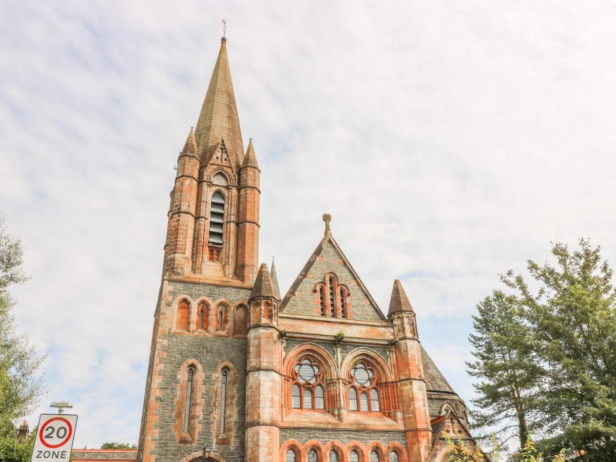 מופאט Apartment 1 St Mary'S Church מראה חיצוני תמונה
